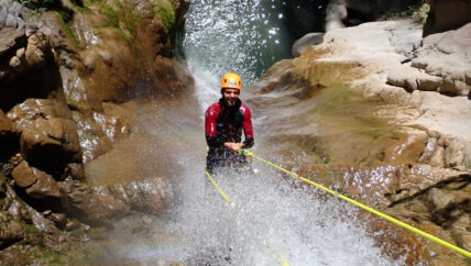 Pure Canyoning - La Belle Au Bois